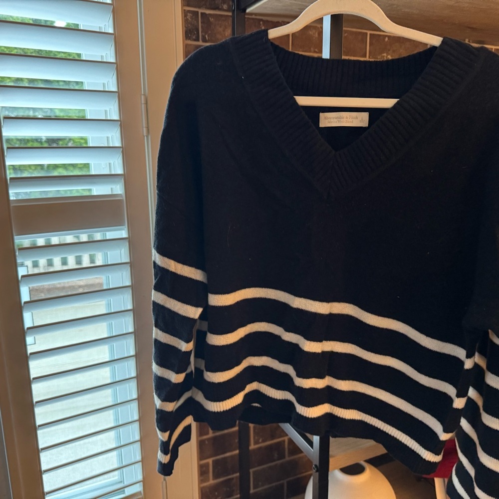 Black and White Striped Women's Sweater